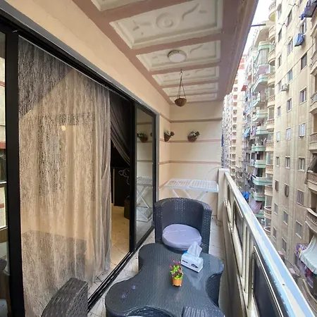 Corniche Glimpse Apartment Alexandria Exterior photo