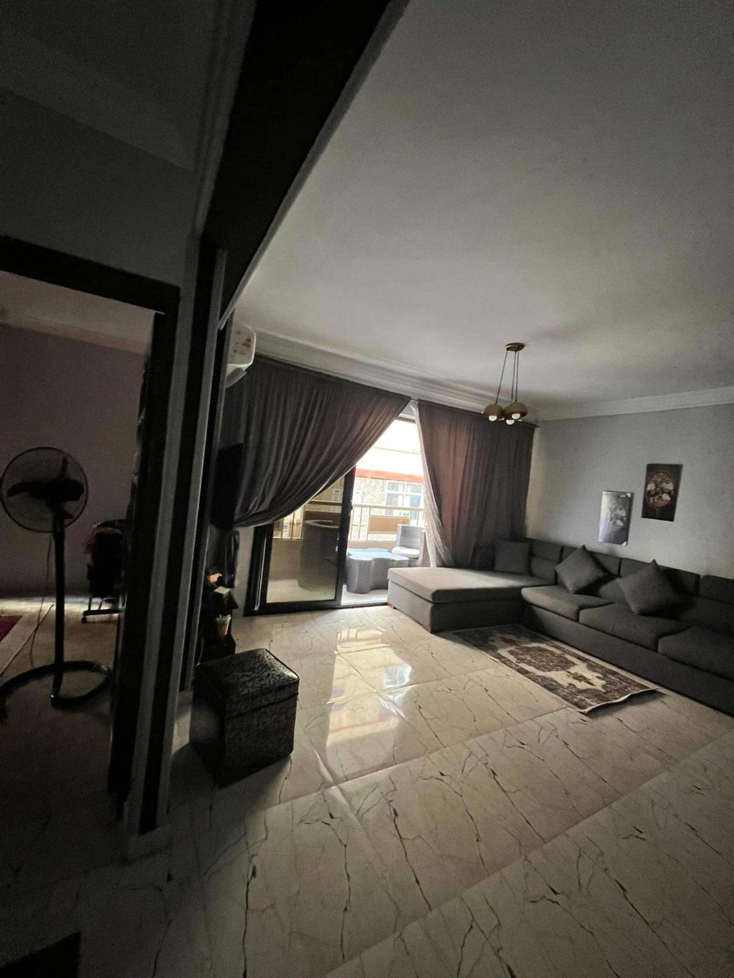 Corniche Glimpse Apartament *
